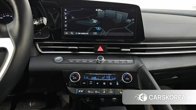 Hyundai Avante (CN7) 2021 Серебристо-серый из Кореи, фото 5