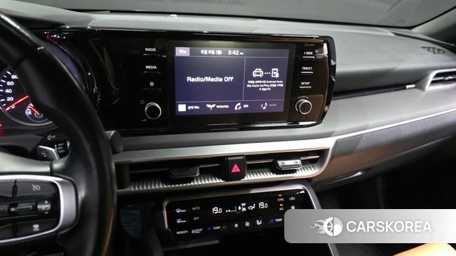 Kia K5 Hybrid 3rd Generation 2022 Серебристо-серый из Кореи, фото 5