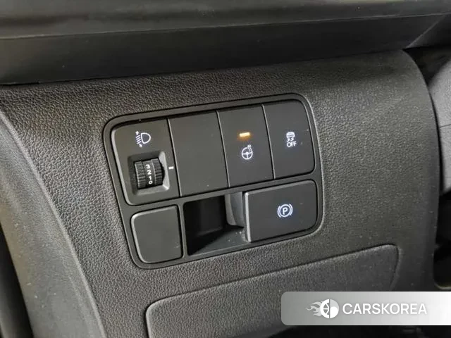 Hyundai Staria 2025 Желтый из Кореи, фото 5