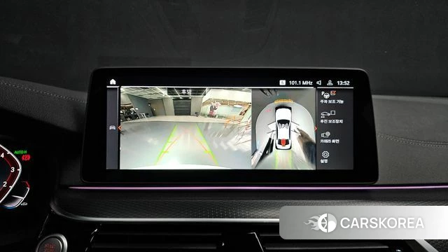 BMW 5 Series (G30) 2023 Белый из Кореи, фото 5