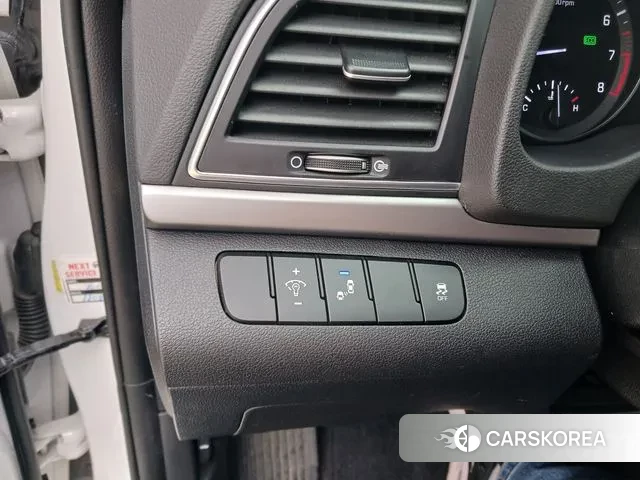 Hyundai Avante AD 2018 Белый из Кореи, фото 5