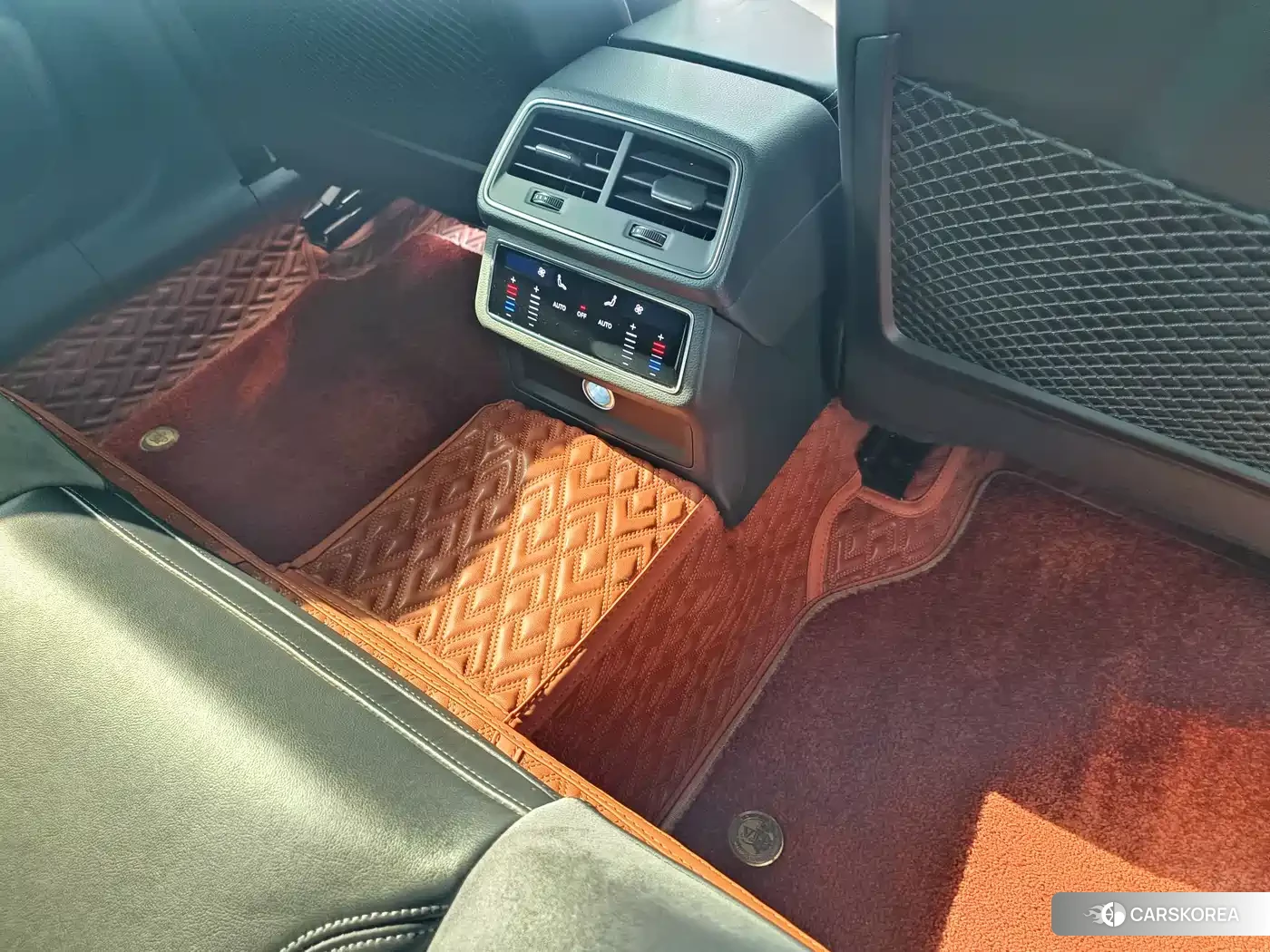 Audi A6L 2022 Черный из Китая, фото 5