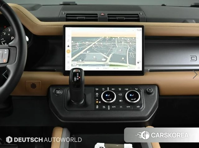 Land Rover Defender (L663) 2025 Черный из Кореи, фото 5