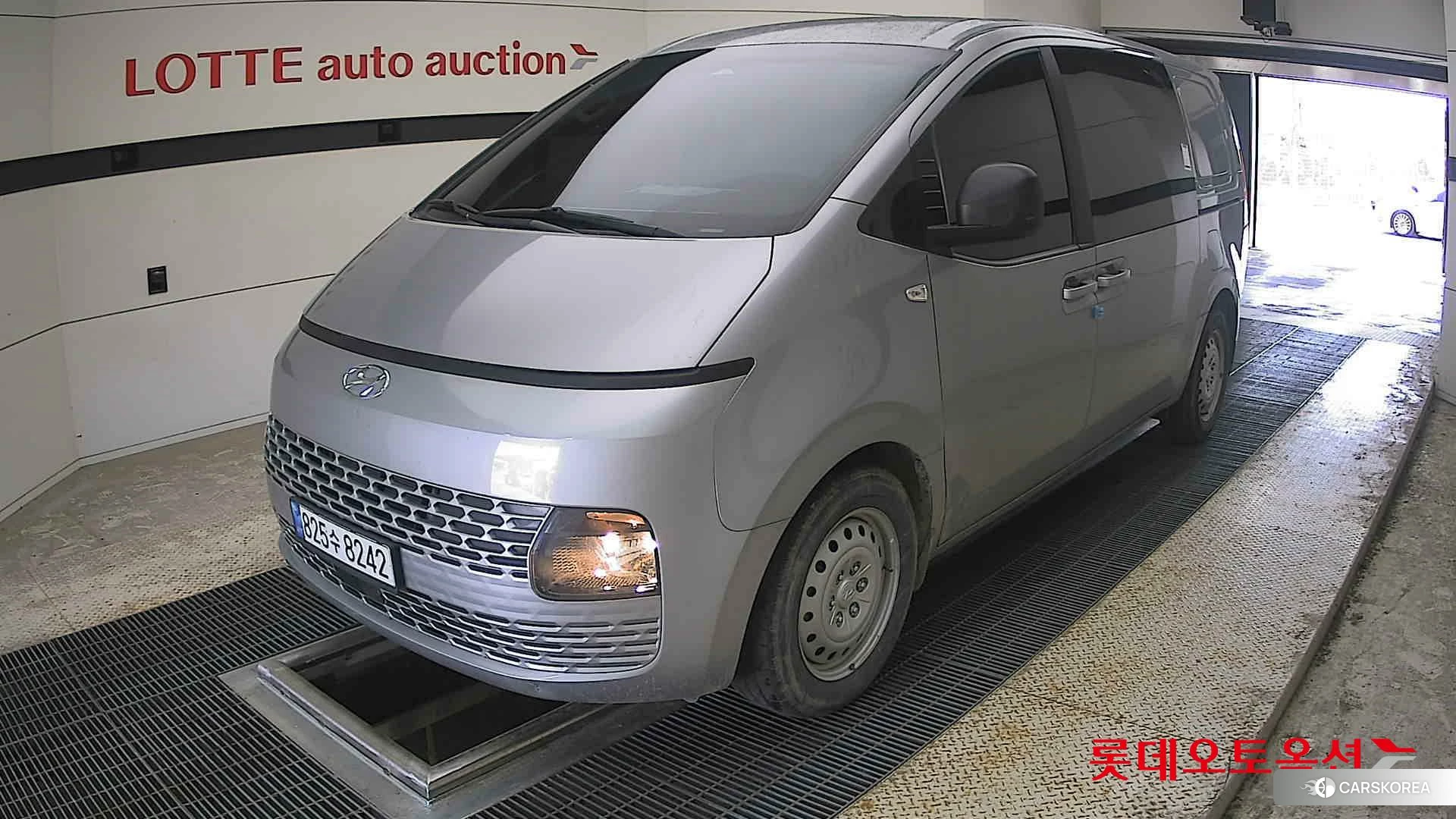 Hyundai Staria 2022 Другое из Кореи, фото 5