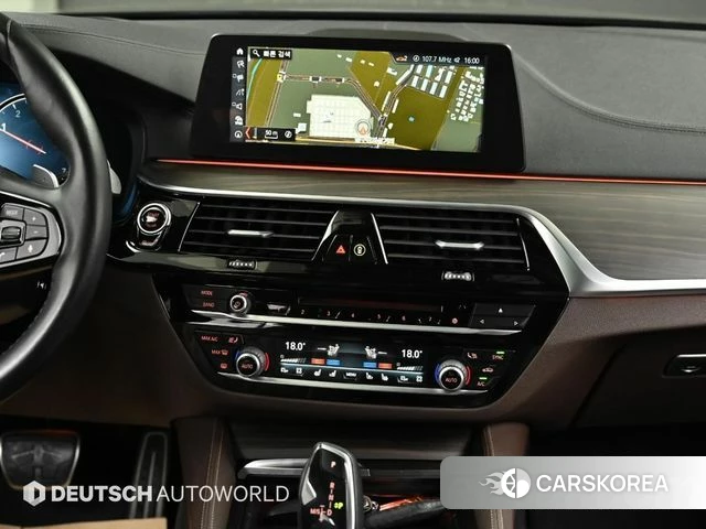 BMW 5 Series (G30) 2018 Черный из Кореи, фото 5