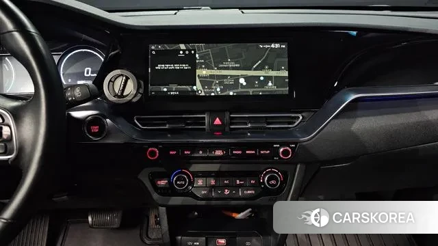 Kia Niro Plus 2022 Белый из Кореи, фото 5