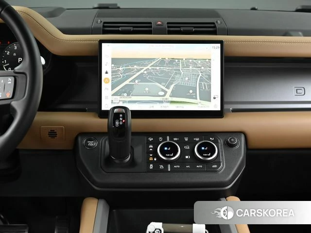 Land Rover Defender (L663) 2025 Черный из Кореи, фото 5