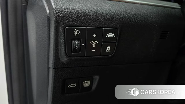 Kia K5 Hybrid 3rd Generation 2023 Белый из Кореи, фото 5