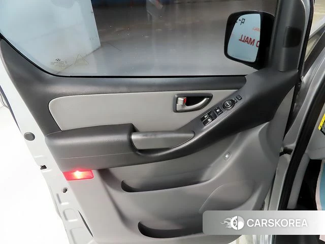 Hyundai The New Grand Starex 2019 Серебряный из Кореи, фото 5