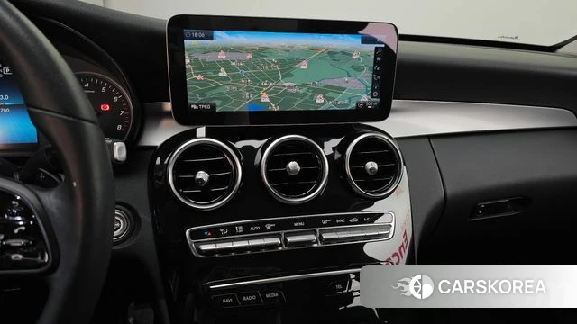 Mercedes-Benz C-Class W205 2019 Зеленый из Кореи, фото 5