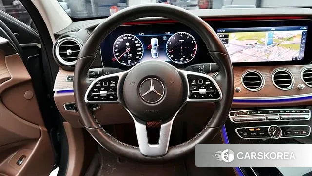 Mercedes-Benz E-Class W213 2020 Серый из Кореи, фото 5