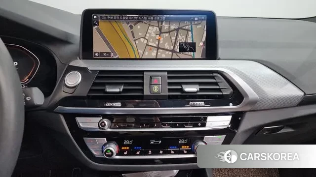 BMW X3 (G01) 2021 Белый из Кореи, фото 5