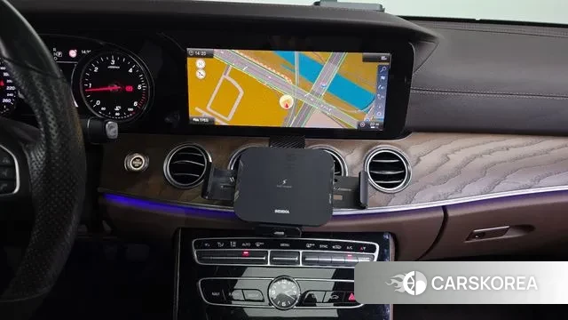 Mercedes-Benz E-Class W213 2018 Серый из Кореи, фото 5