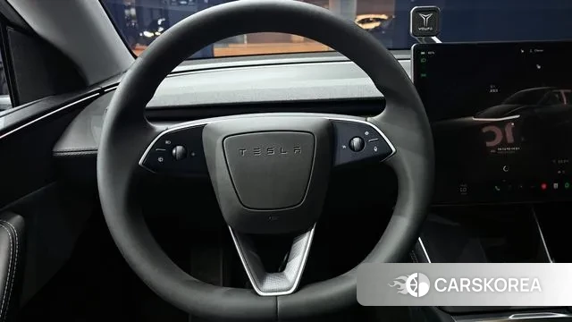 Tesla Model Y 2025 Серый из Кореи, фото 5