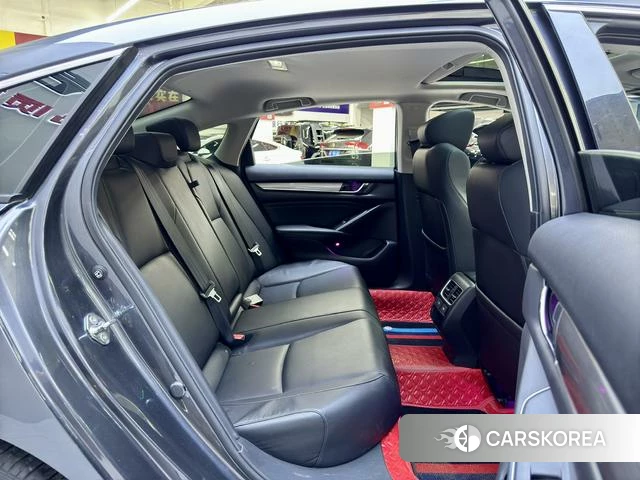 Honda Accord 2022 Темно-серый из Китая, фото 5