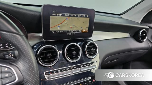 Mercedes-Benz GLC-Class X253 2018 Белый из Кореи, фото 5