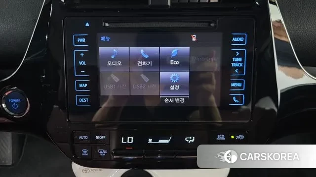 Toyota Prius 4th Generation 2018 Белый из Кореи, фото 5