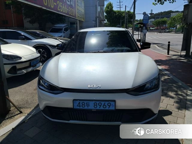 Kia EV6 2021 Белый из Кореи, фото 5