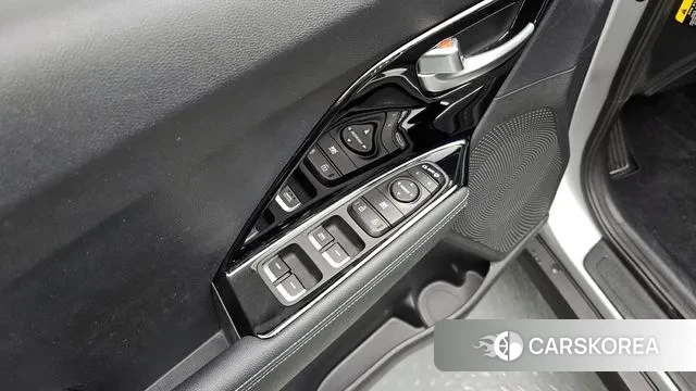 Kia Niro EV 2020 Серебряный из Кореи, фото 5