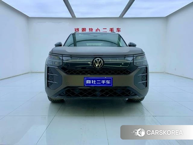 Volkswagen Tourang 2025 Черный из Китая, фото 5