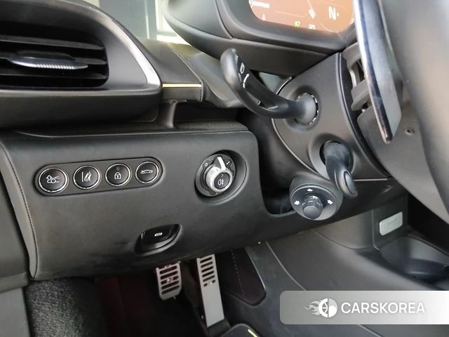 McLaren Artura 2023 Серебряный из Кореи, фото 5