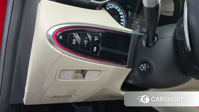 Genesis GV70 2021 Красный из Кореи, фото 5