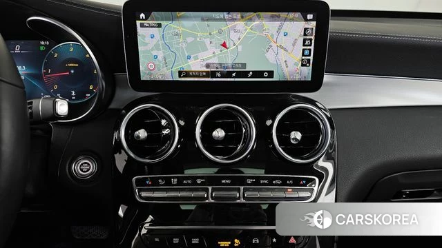 Mercedes-Benz GLC-Class X253 2022 Белый из Кореи, фото 5