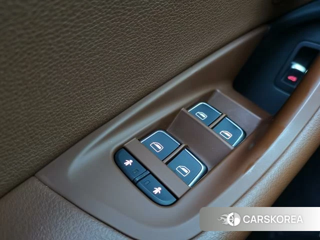 Audi A6L 2018 Черный из Китая, фото 5