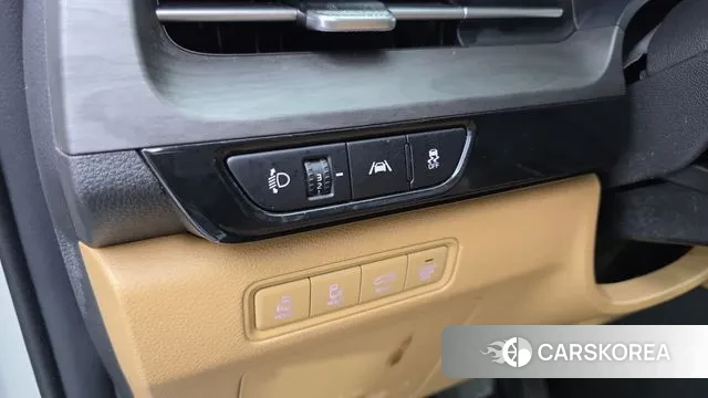 Kia Carnival 4th generation 2023 Белый из Кореи, фото 5