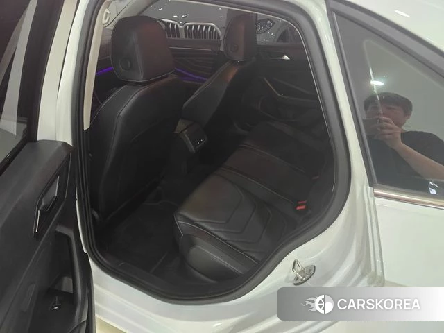 Volkswagen 7th Generation of Jetta 2023 Белый из Кореи, фото 5