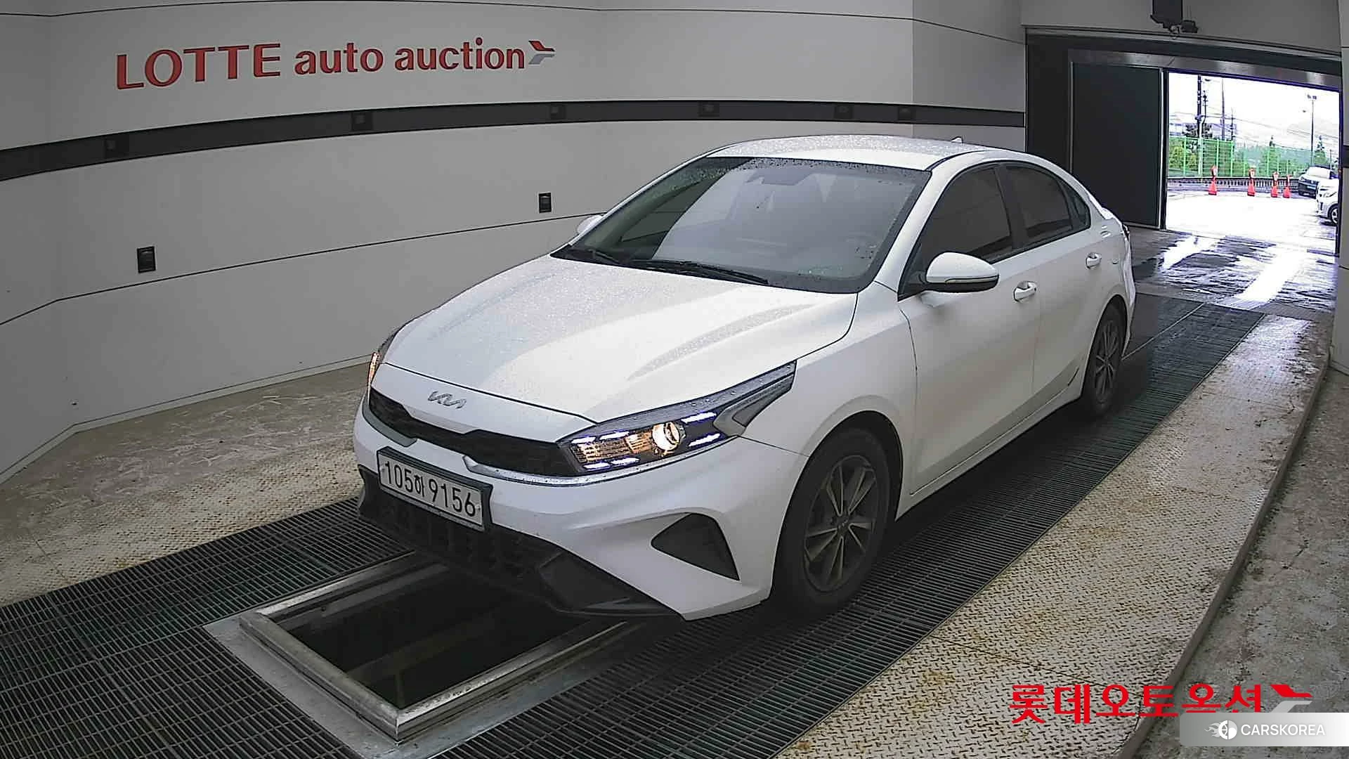 Kia K3 2022 Белый из Кореи, фото 5