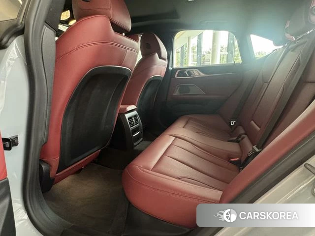 BMW i4 2023 Темно-серый из Китая, фото 5