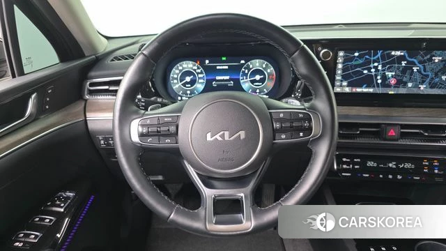 Kia K5 3rd generation 2023 Черный из Кореи, фото 5