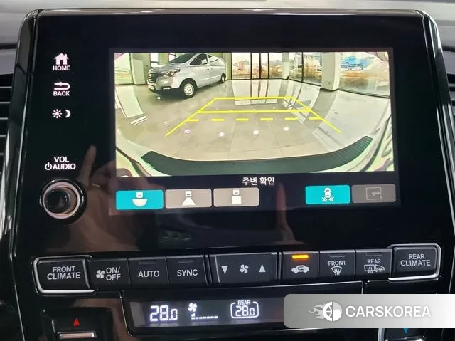 Honda Odyssey 2021 Белый из Кореи, фото 5