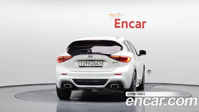 Infiniti Q30 2019 Белый из Кореи, фото 5