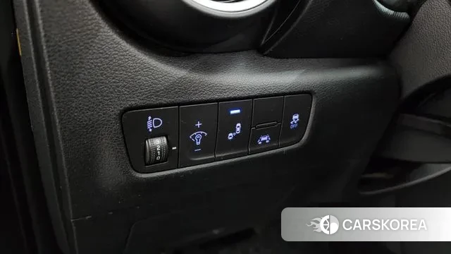 Hyundai Kona 2018 Черный из Кореи, фото 5