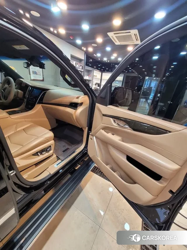 Cadillac Escalade 2019 Черный из Кореи, фото 5
