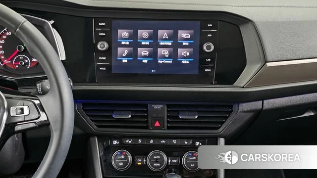 Volkswagen 7th Generation of Jetta 2020 Белый из Кореи, фото 5