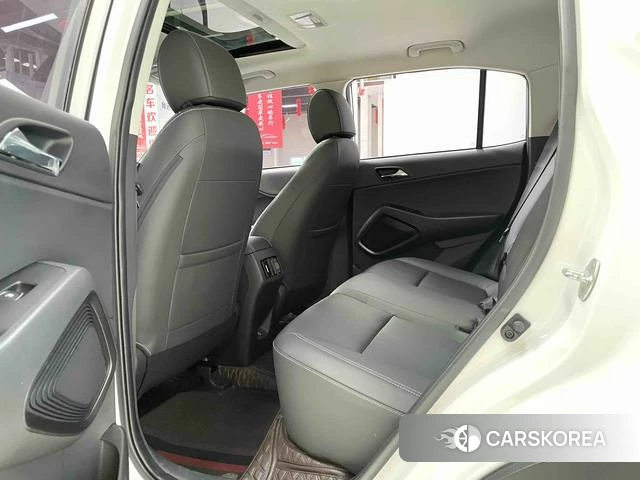 Hyundai ix35 2022 Белый из Китая, фото 5