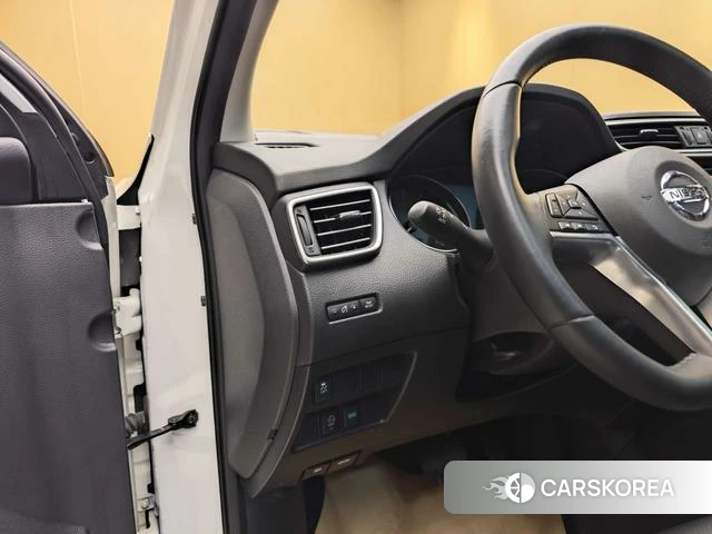 Nissan Qashqai 2022 Белый из Китая, фото 5