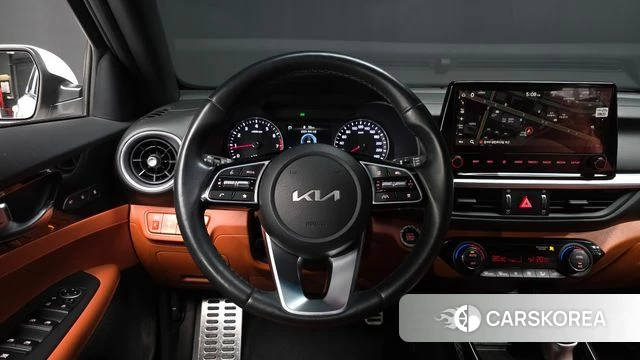 Kia The New K3 2nd generation 2022 Белый из Кореи, фото 5