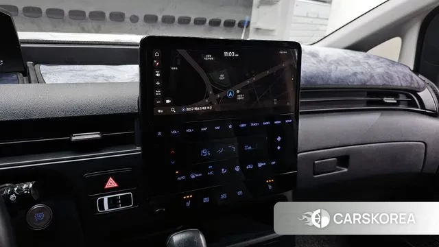 Hyundai Staria 2022 Черный из Кореи, фото 5