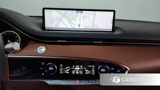 Genesis GV70 2023 Белый из Кореи, фото 5