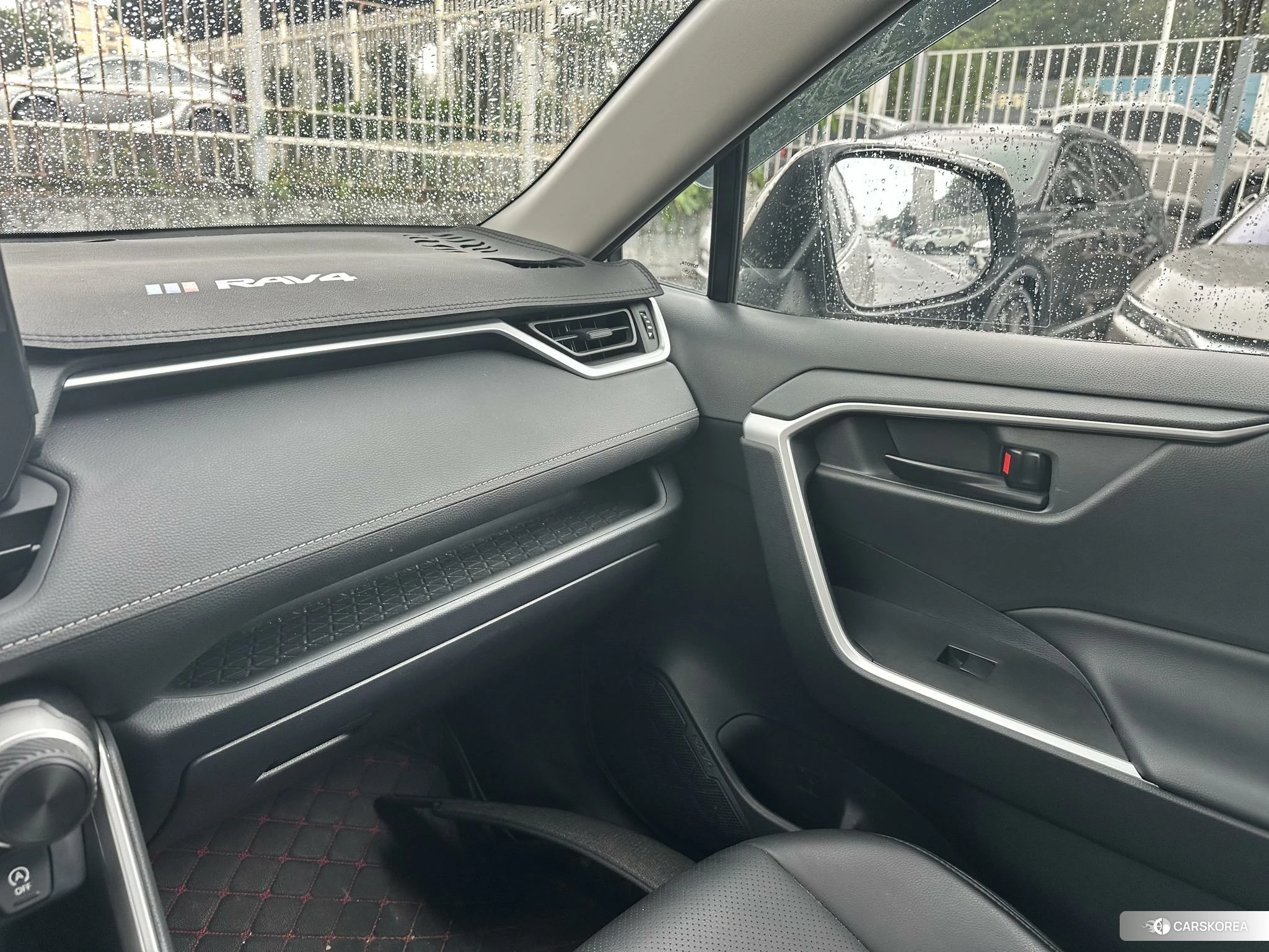 Toyota RAV4 Rongfang 2023 Серебристо-серый из Китая, фото 5
