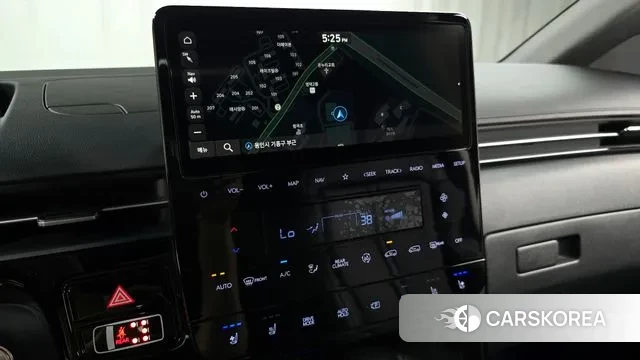 Hyundai Staria 2023 Черный из Кореи, фото 5