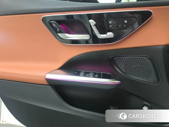 Mercedes-Benz C-Class W206 2026 Белый из Кореи, фото 5