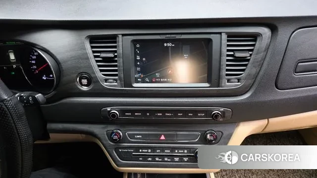 Kia The New Carnival 2019 Белый из Кореи, фото 5