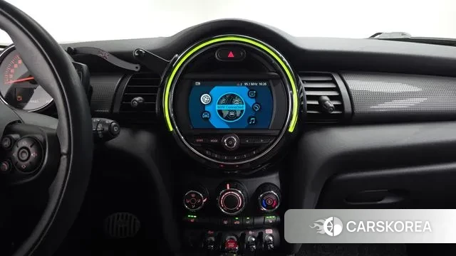 Mini Cooper 2019 Синий из Кореи, фото 5