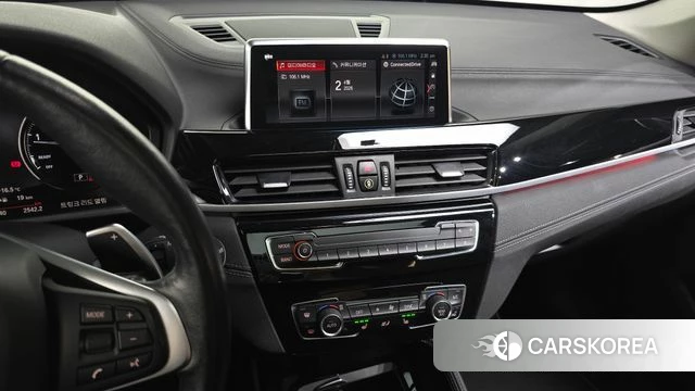 BMW X1 (F48) 2022 Белый из Кореи, фото 5