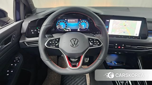 Volkswagen Golf 8th Generation 2024 Синий из Кореи, фото 5